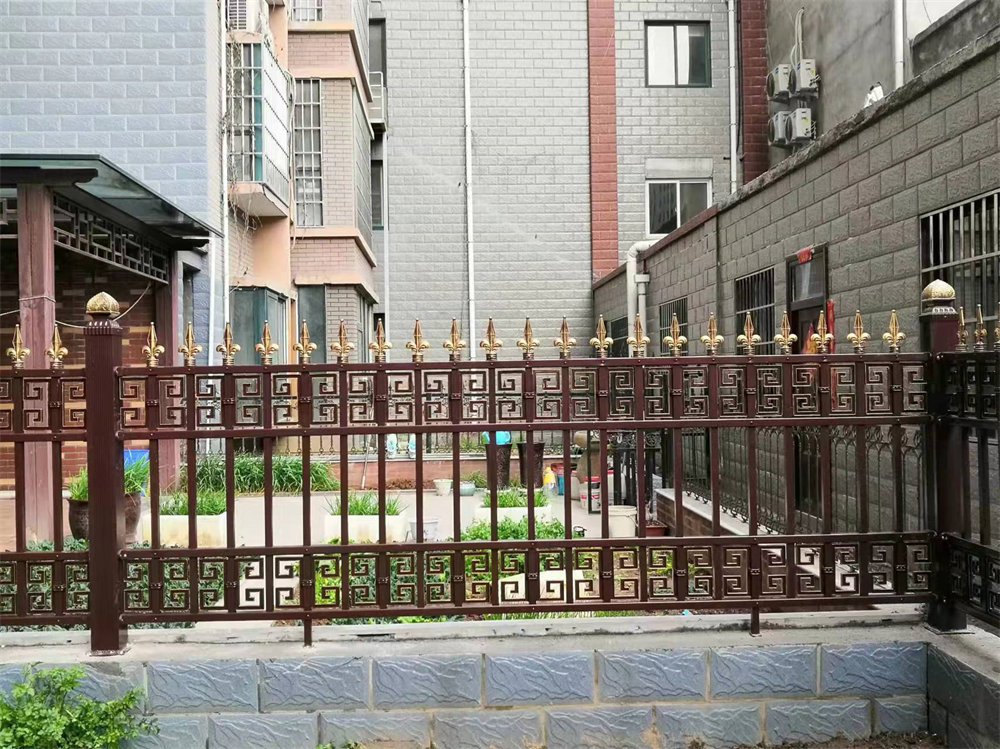 河南铁艺护栏价格